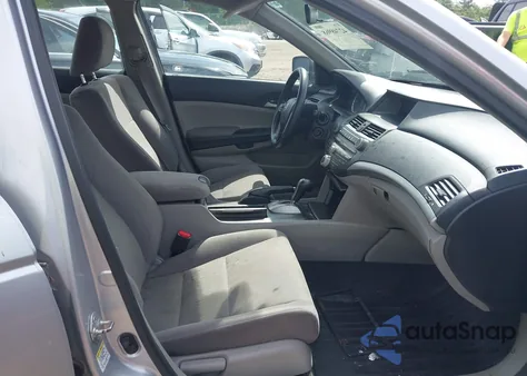 2011 Honda Accord 2.4 Lx from USA, damaged, VIN 1HGCP2F30BA040468